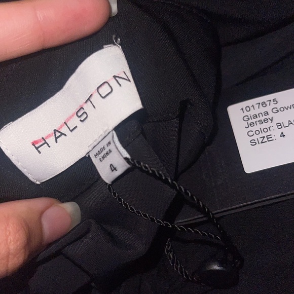 Halston Giana jersey gown - Picture 6 of 6